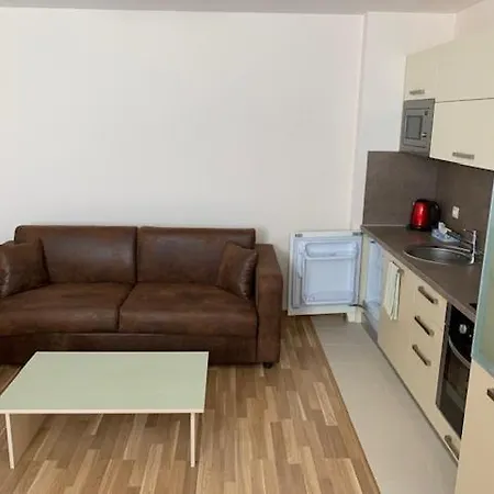 луксозна - стрелча, джакузи с минерална вода Strelcha