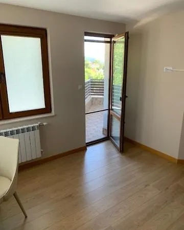 Villa луксозна - стрелча, джакузи с минерална вода *