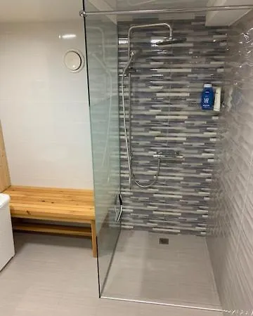 Villa луксозна - стрелча, джакузи с минерална вода