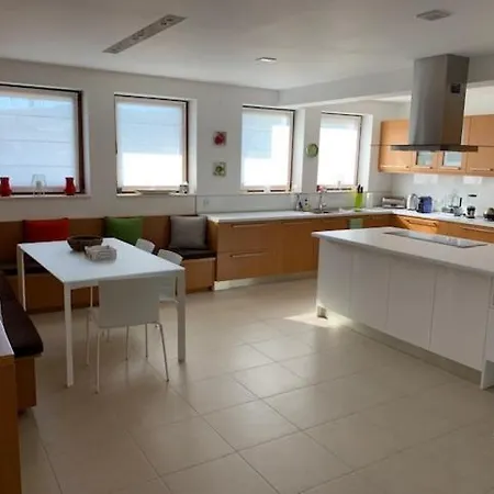 Villa луксозна - стрелча, джакузи с минерална вода *