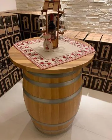 луксозна - стрелча, джакузи с минерална вода Villa Strelcha