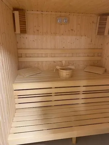 ヴィラ луксозна - стрелча, джакузи с минерална вода ストレルチャ